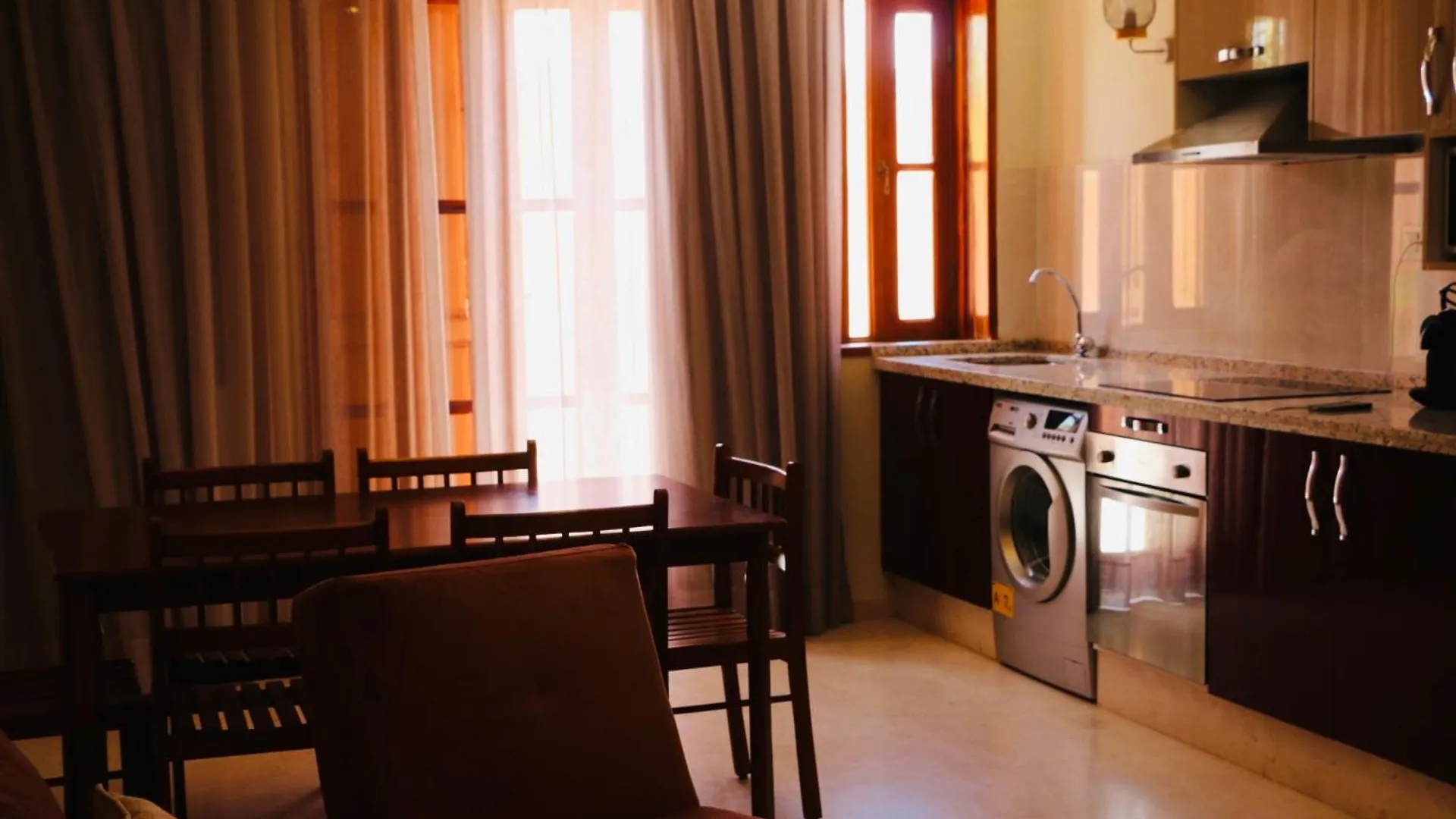 Dar Gueliz Aparthotel Marraquexe Marrocos